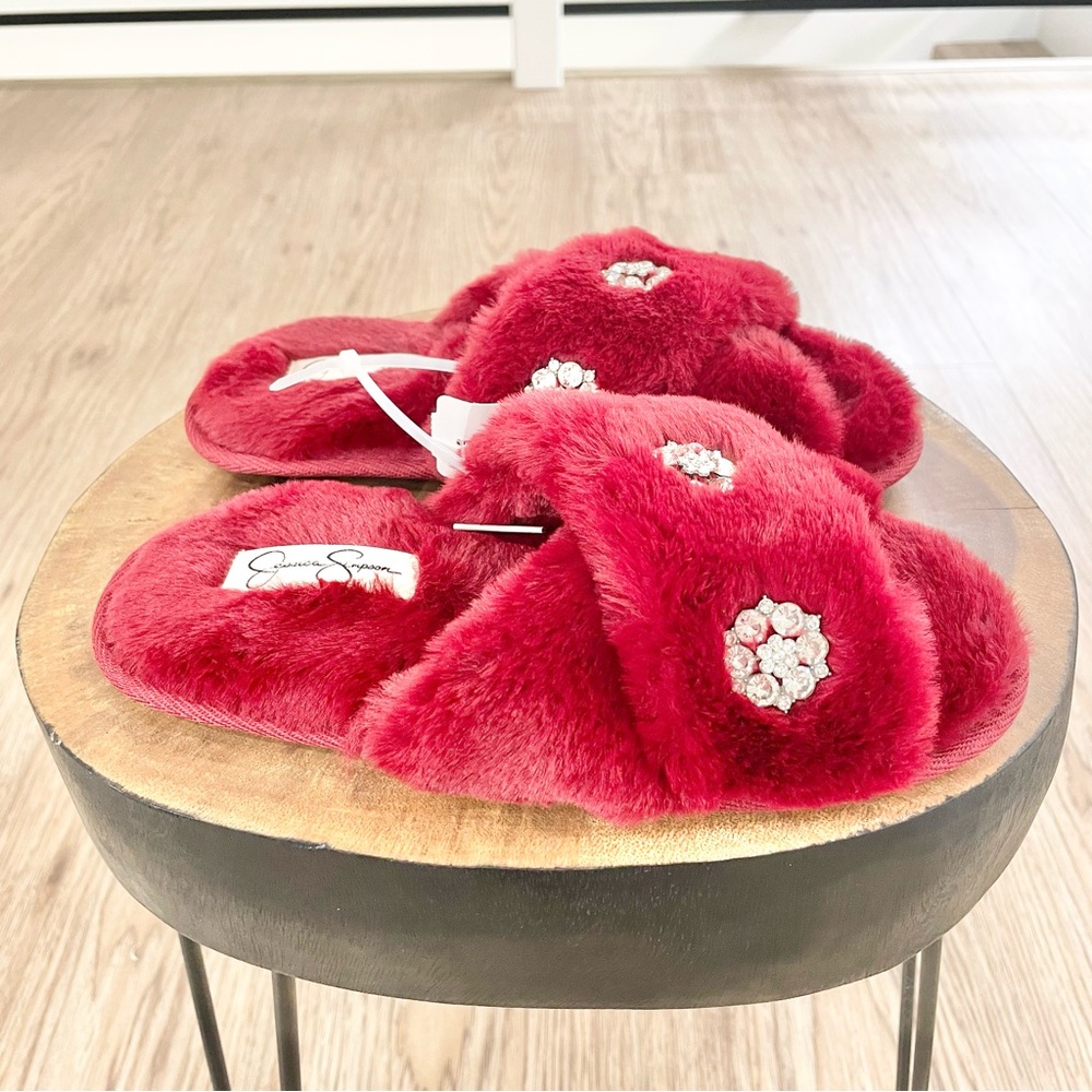 Jessica Simpson burgundy red fuzzy slippers with silver rhinestones slippers